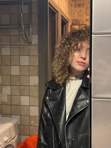 Регина, 20  лет