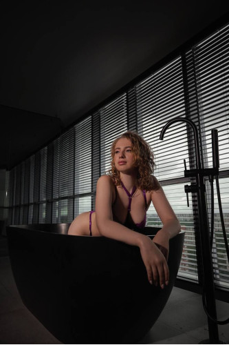 Ева БЕЗ ПРЕДОПЛАТ, 19  лет