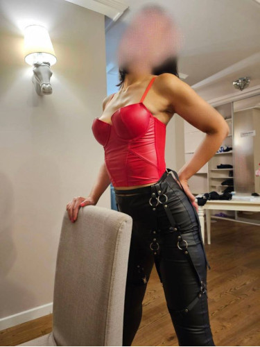 Евгения милфа